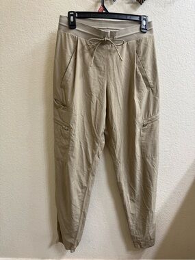 Athleta Tan Venture Pant - Drawstring Cargo Joggers
